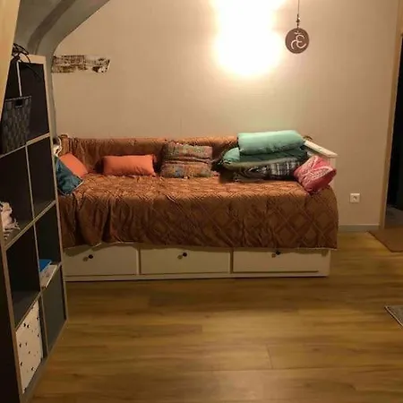 Dans Maison Rouge Saint-Grave